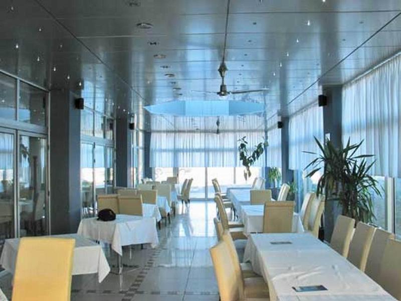 Hotel Novak Zvornik Exteriör bild